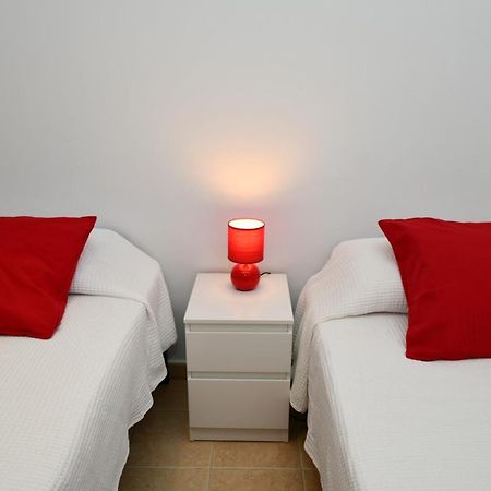 Yuliana Apartment Arrecife  Exterior photo