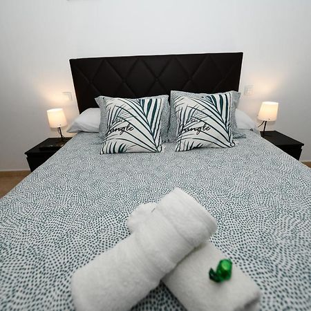 Yuliana Apartment Arrecife  Exterior photo